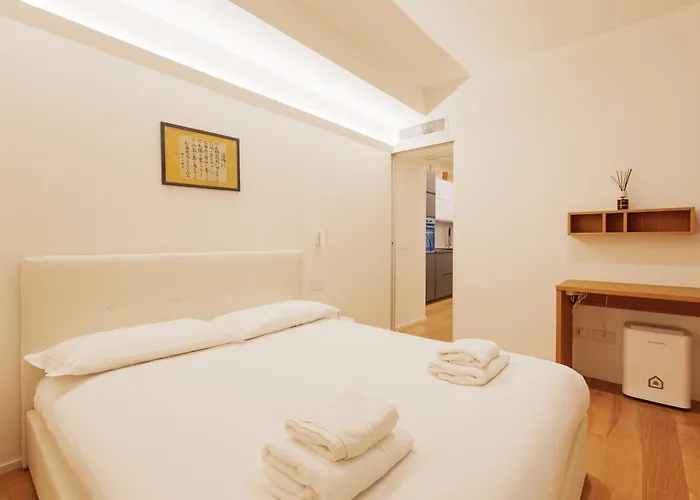 Chic & Modern Flat Just 450 Mt From Centrale Fs Apartament Mediolan