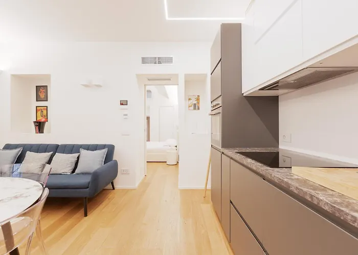 Chic & Modern Flat Just 450 Mt From Centrale Fs Apartamento